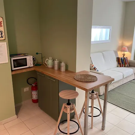 Fregene's Monolocale Apartment *